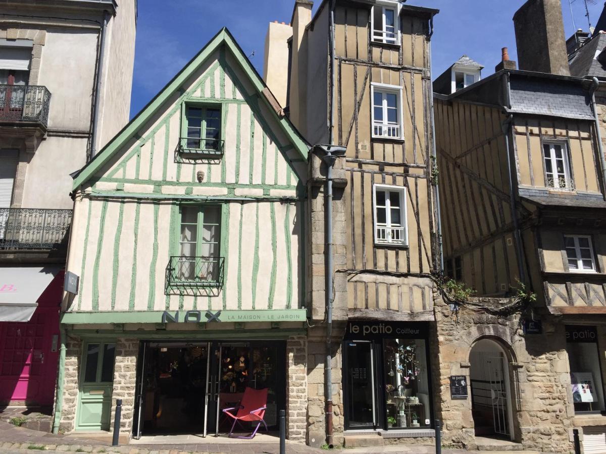 Henri& Henriette Le Studiolo D'Henri Apartment Vannes Luaran gambar