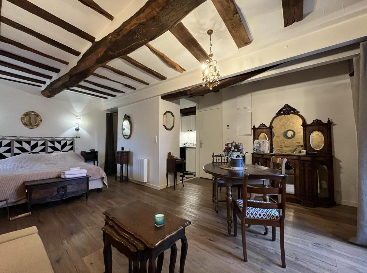 Henri& Henriette Le Studiolo D'Henri Apartment Vannes Luaran gambar