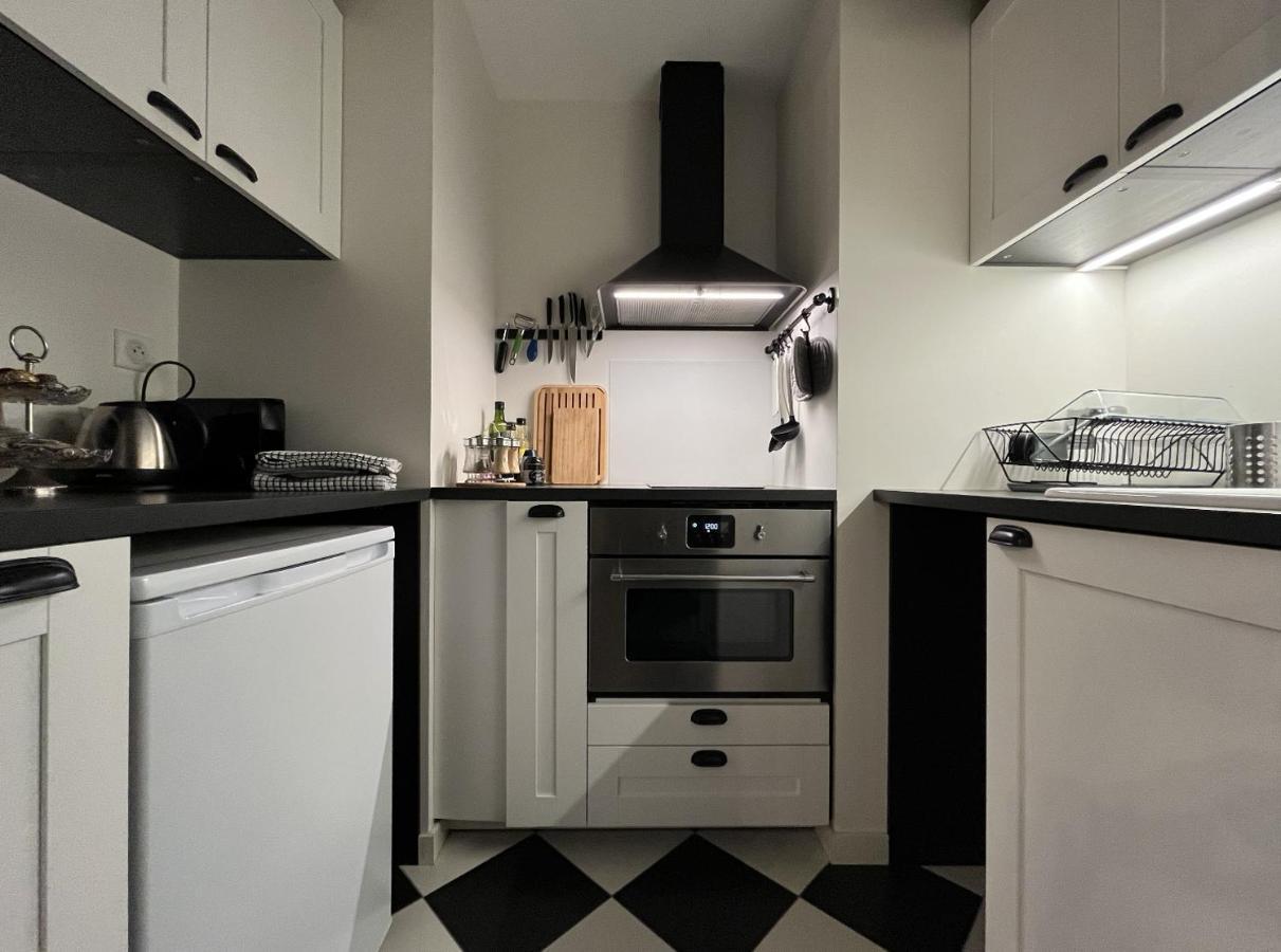 Henri& Henriette Le Studiolo D'Henri Apartment Vannes Luaran gambar