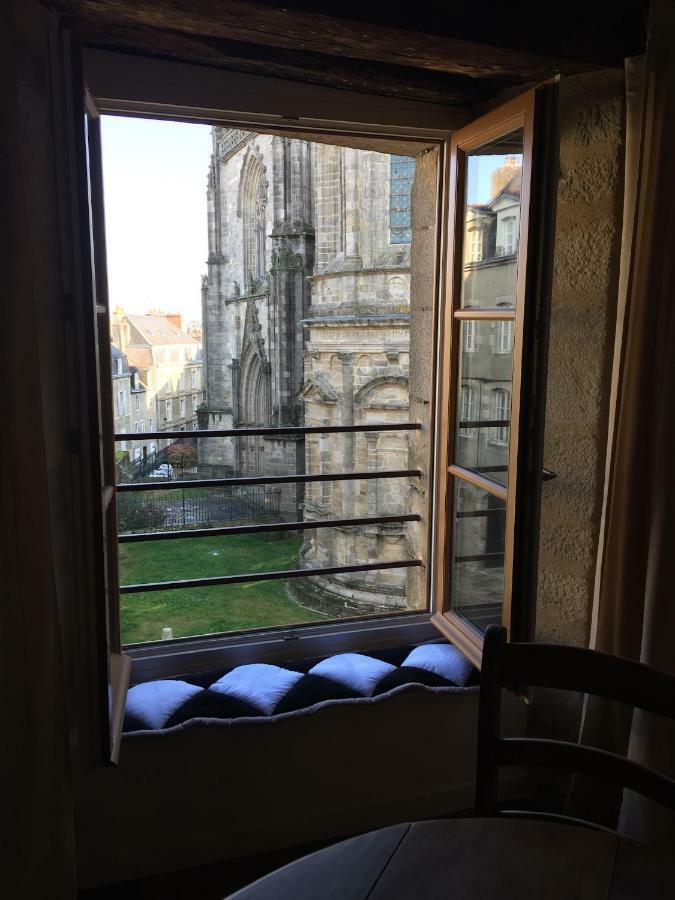 Henri& Henriette Le Studiolo D'Henri Apartment Vannes Luaran gambar